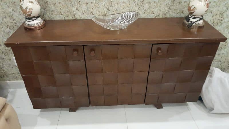 wooden good condition 1