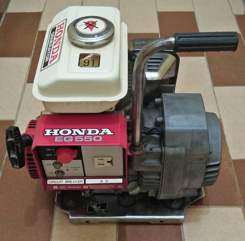 Honda Generator Antique  Piece 5