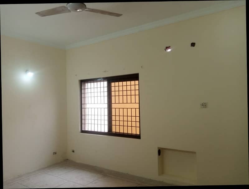 1 Kanal Independent Upper Portion for Rent Lower Portion Locked with 2-Bed Rooms, TV Lounge Kitchen Store Garage 20