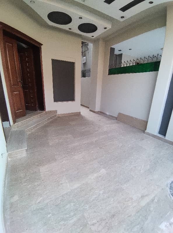 5 MARLA 3 BED ROOMS KITCHEN HOUSE IN PHASE 3 DHA LAHORE 5