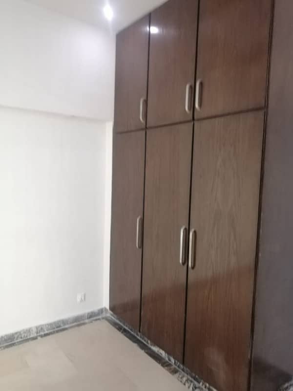 Spacious 5 Marla Full House with 3 Bedrooms in Prime DHA Phase 5 Location (Block B) 16