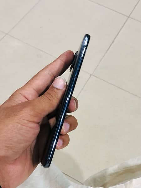 OPPO F17 PRO 10 by 8 condition 8gb 128gb black colour PTA Approved 5
