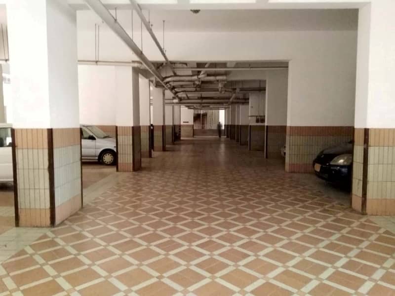 Spacious Flat Is Available In Gulshan-E-Iqbal - Block 10-A For Sale 6