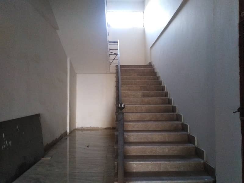 1500 Square Feet Flat In Cantt Of Karachi Is Available For Sale 2