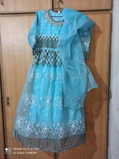 Organza frock for sale , good for party
