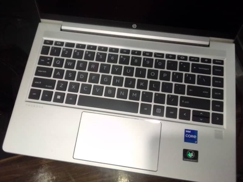 hp pro book 440 G9 used like new 2