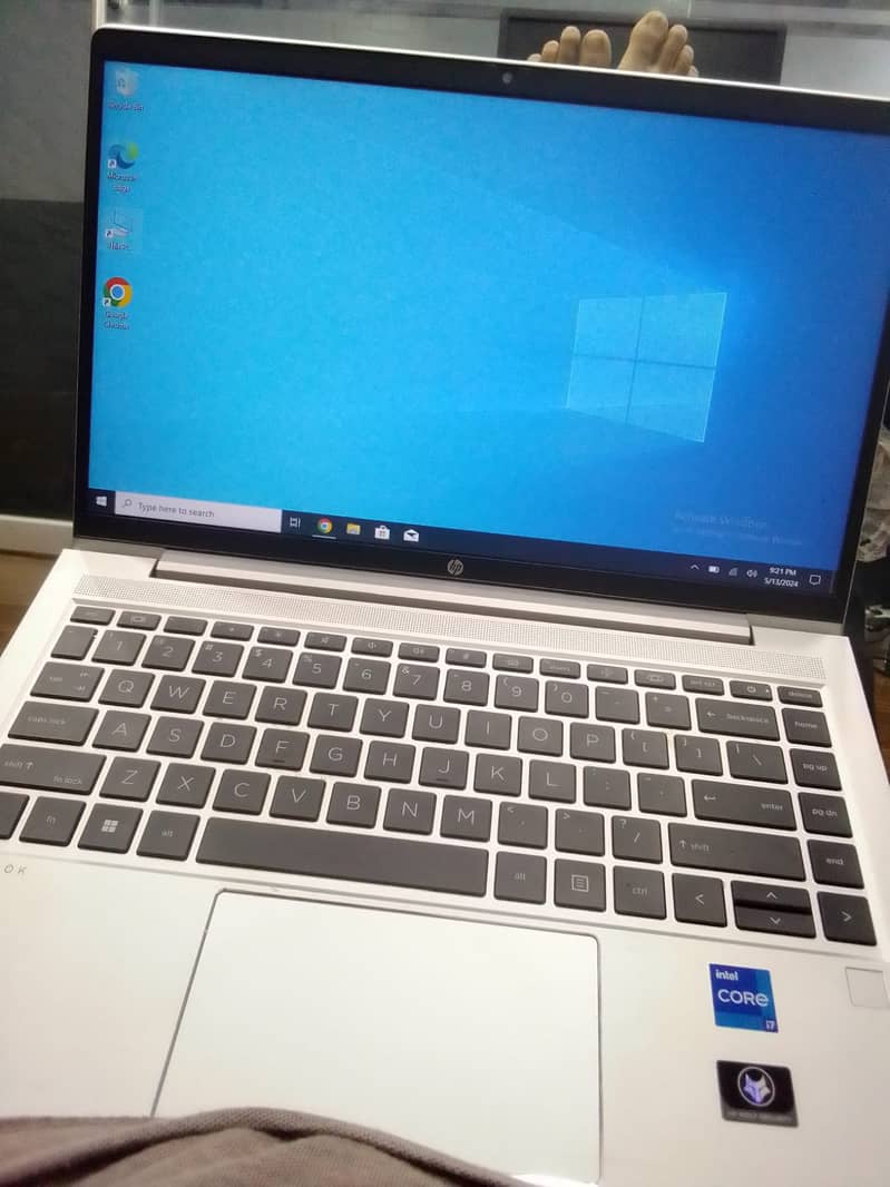 hp pro book 440 G9 used like new 6