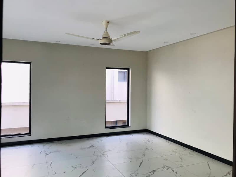 Beautiful upper portion for rent in F10 8