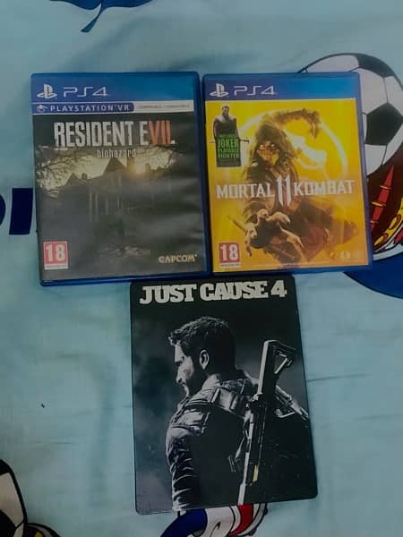 PACK OF 3 CD JUST CAUSE 4 RESIDANT EVIL AND MORTAL KOMBACT 1