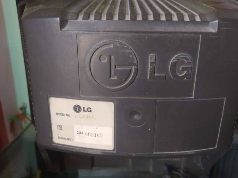 LG old CRT TV for sale 1