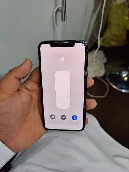 iPhone 11 Pro 256GB 10/10 Condition Dual Sim PTA Official Approvad 5