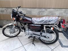 Honda 125 For sale brand new condition just 1700 km used