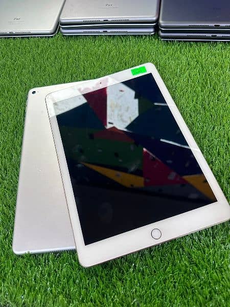 Apple iPad 6th Generation 4