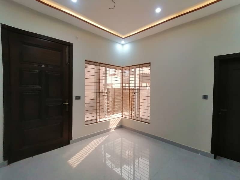 House For Sale In Jhangeer Town Aimnbad Road 6