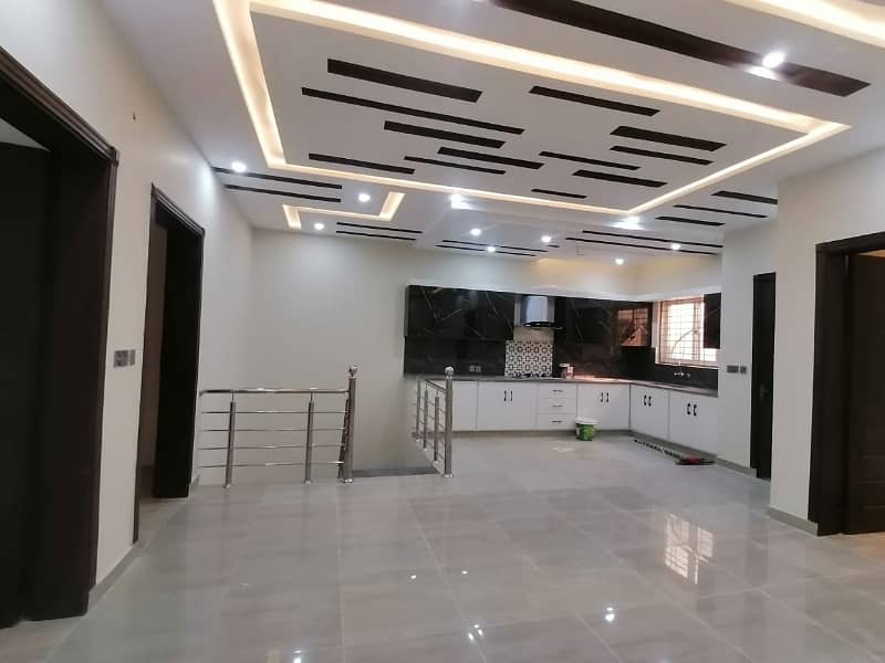 House For Sale In Jhangeer Town Aimnbad Road 15
