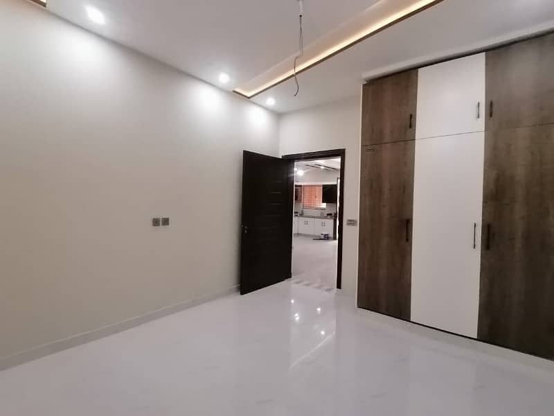 House For Sale In Jhangeer Town Aimnbad Road 22