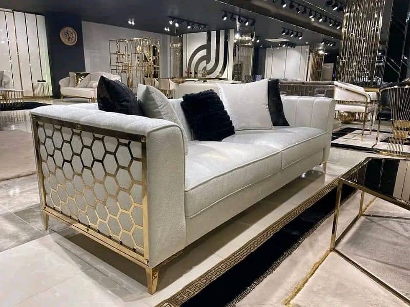 Luxury Sofa Set Available 8