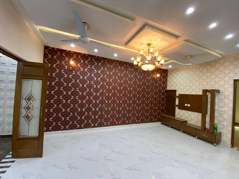 8 Marla VIP Brand New Full Tile Floor VIP Lower Portion For Rent In Johar Town Phase 2 0