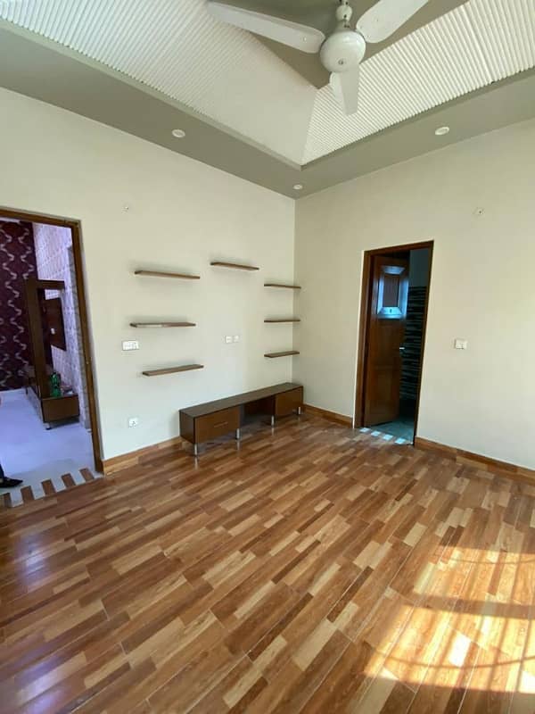 8 Marla VIP Brand New Full Tile Floor VIP Lower Portion For Rent In Johar Town Phase 2 2