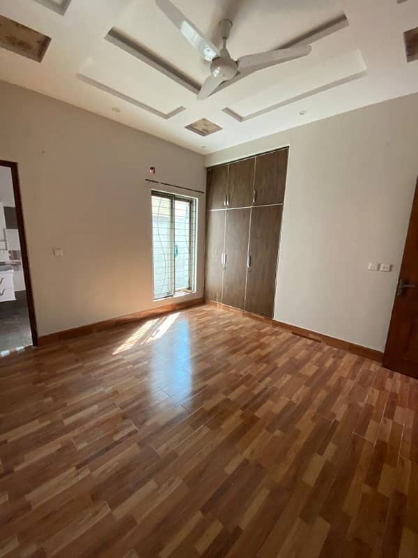 8 Marla VIP Brand New Full Tile Floor VIP Lower Portion For Rent In Johar Town Phase 2 8