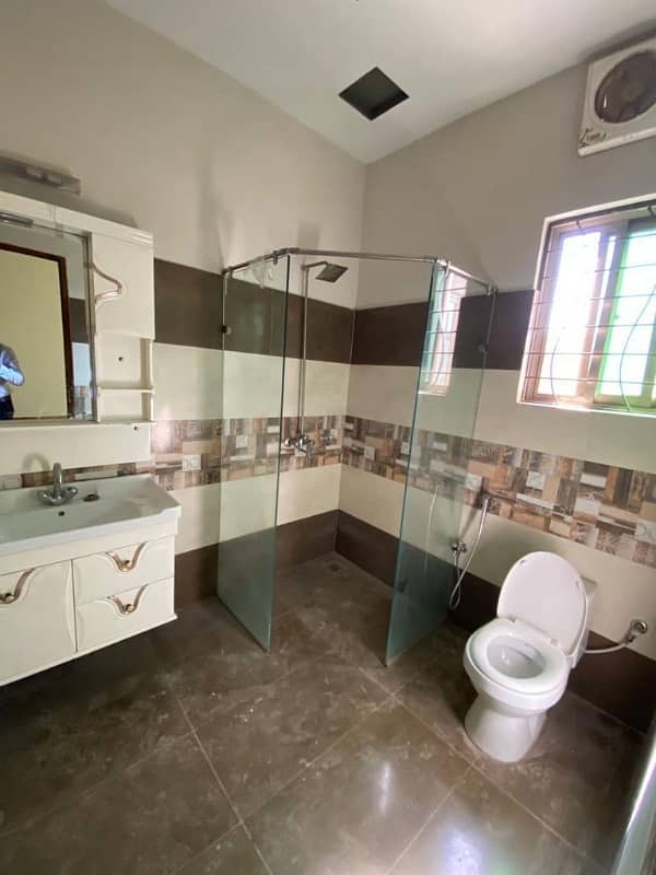 8 Marla VIP Brand New Full Tile Floor VIP Lower Portion For Rent In Johar Town Phase 2 11