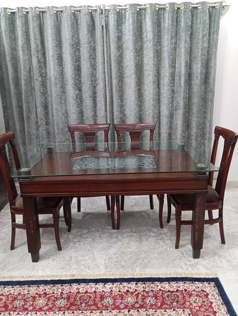 Dinning Table with 6 Chairs 2