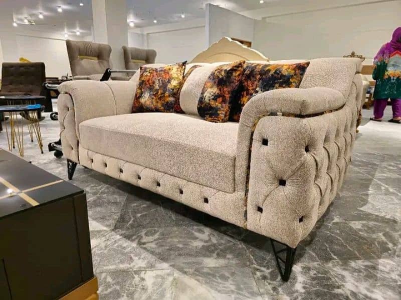 Luxury Sofa Set Available 9