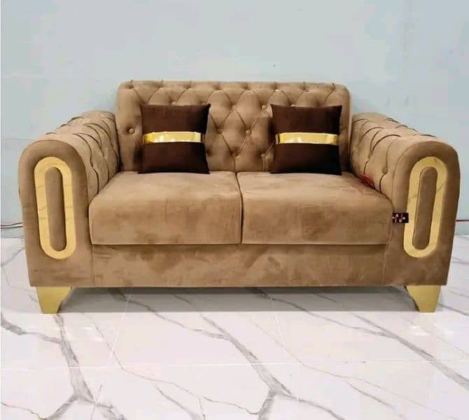 Luxury Sofa Set Available 17