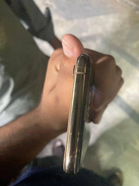 iPhone xs pta approved 2