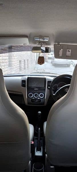 Suzuki Wagon R 2019 13