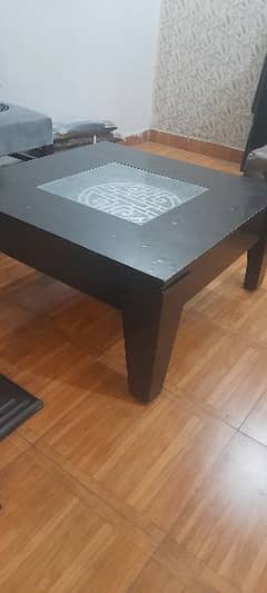 table in good condition