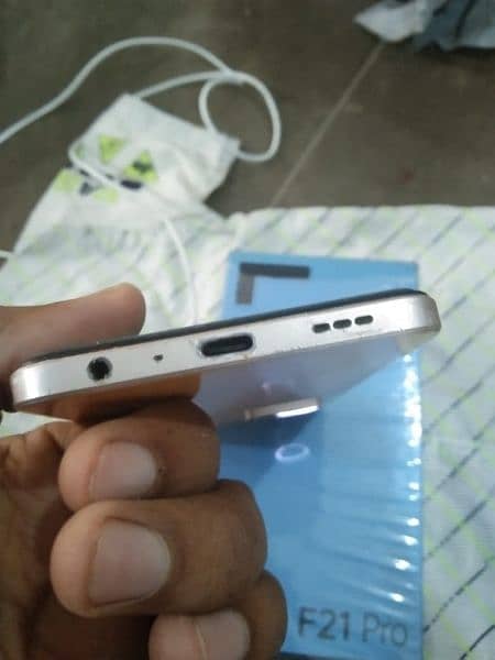 Oppo f21 pro 8+4  128  box   charger condition 10/9 2