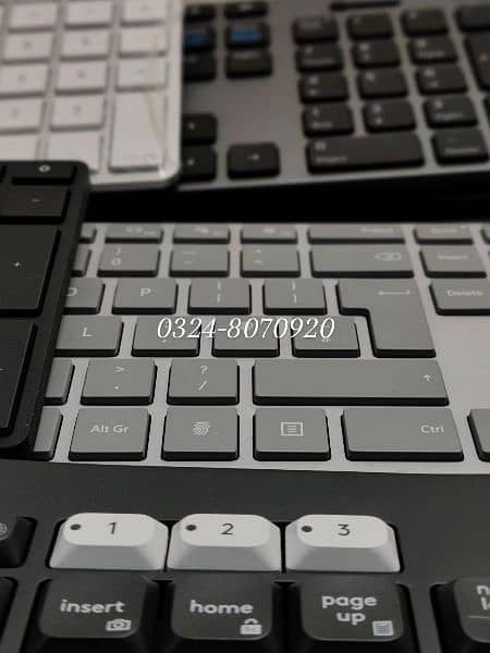Logitech k380 K850 Slim Folio Trackpad Apple Magic 1 2 Lahore Keyboard 3