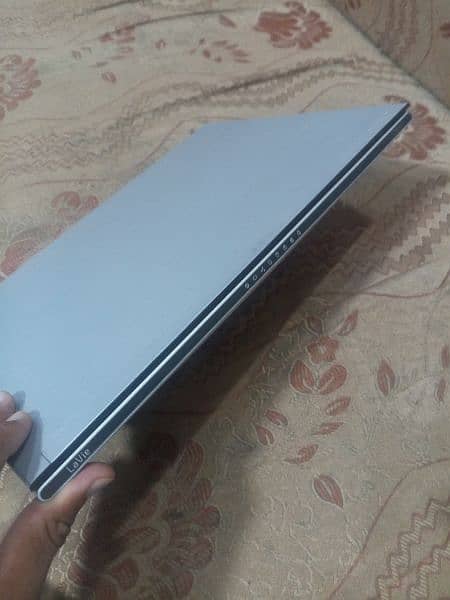 NEC i5 3rd ultrabook very slim and very light weight 200gm 4