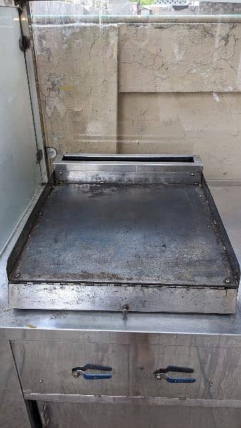 fryer and hot plate 3