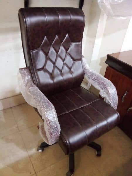 Boss Chair (cash on dilevery all over Pakistan) 4