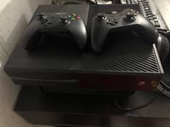 xbox one 500gb two controllers