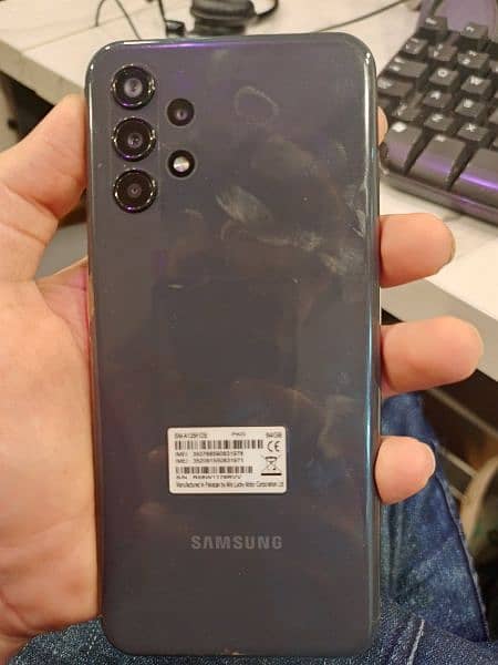 Samsung A13 4+64 2