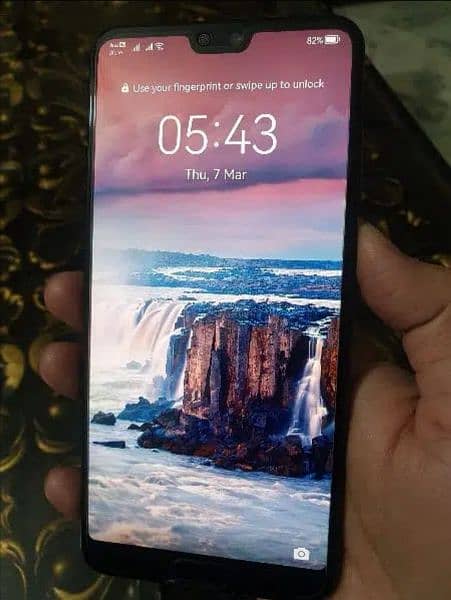 huawei 20 pro 6/128 with charger dual sim approve 2