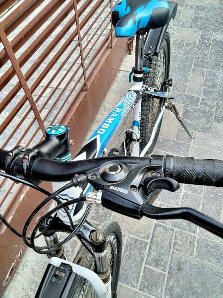 I'm selling  Imported mountain cycle lush condition wa03026390259 5