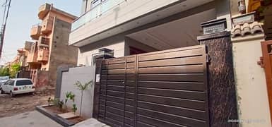 Stunning 7 Marla Lower Portion In Johar Town Phase 2 0