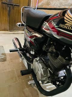 HONDA 125 ONLY FEW MONTHS USED 0