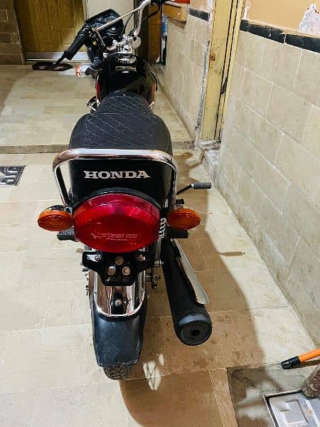 HONDA 125 ONLY FEW MONTHS USED 1