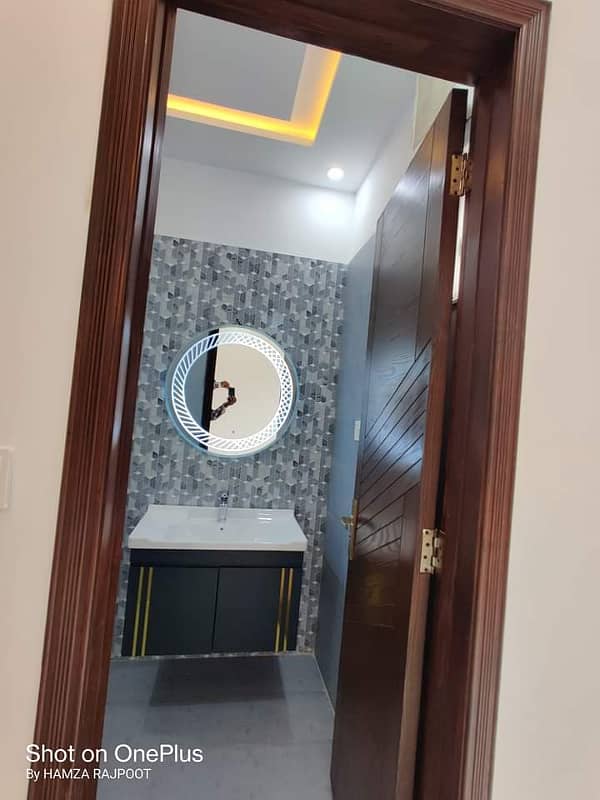 10 Marla Upper Portion Is Available For Rent In Pakarab 7