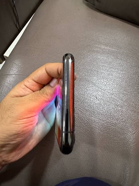 Iphone 11 Pro (Pta Approved) Black Color 6