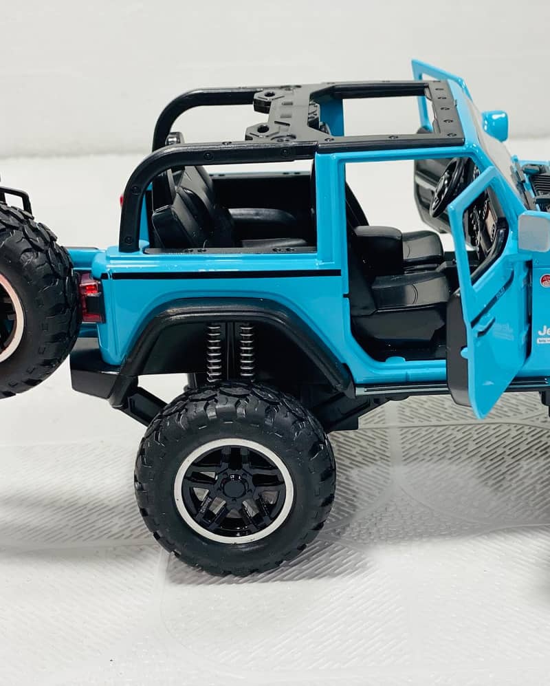 Diecast Model cars Rubi Con Jeep Metal Body 5