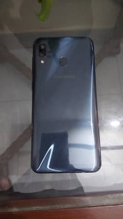 Samsung A30 4/64 0