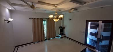 10 Marla House For SALE Phase 4, DD Block DHA