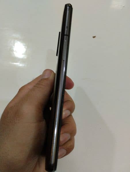 one plus 7 lush 10/10 condition 8 256 855 snapdragon 6