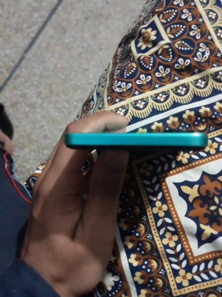 Camon 19 Neo All okay With Dibba charger No fault  10 by 10 condition 4